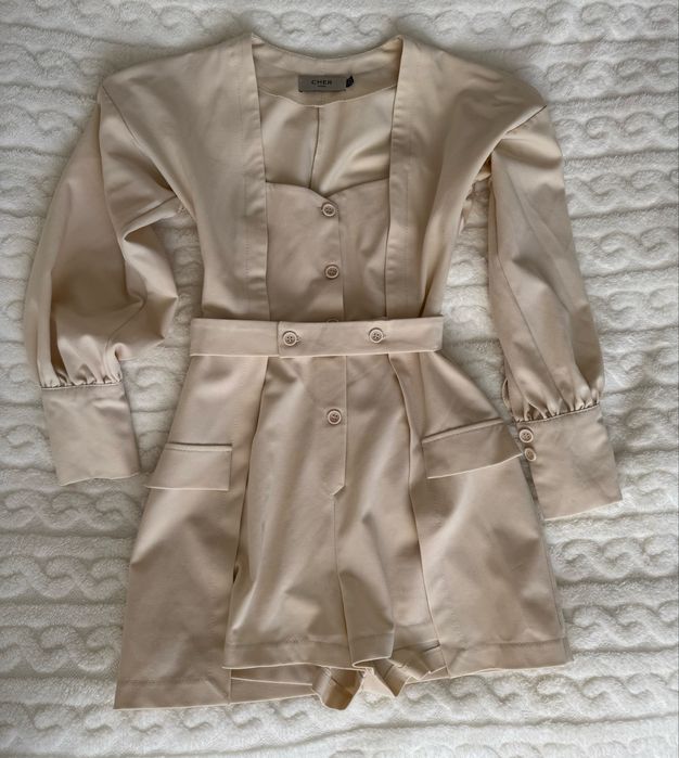 Костюм з шортами Cher17