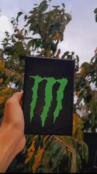 Pintura em tela Monster energética