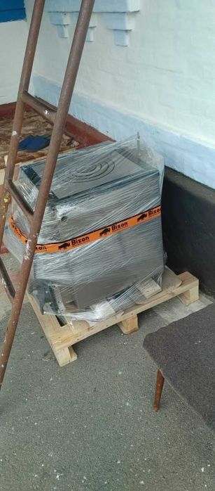 Котел Бокова загрузка, твердопаливний, Бізон, з плитою, сталь 5мм