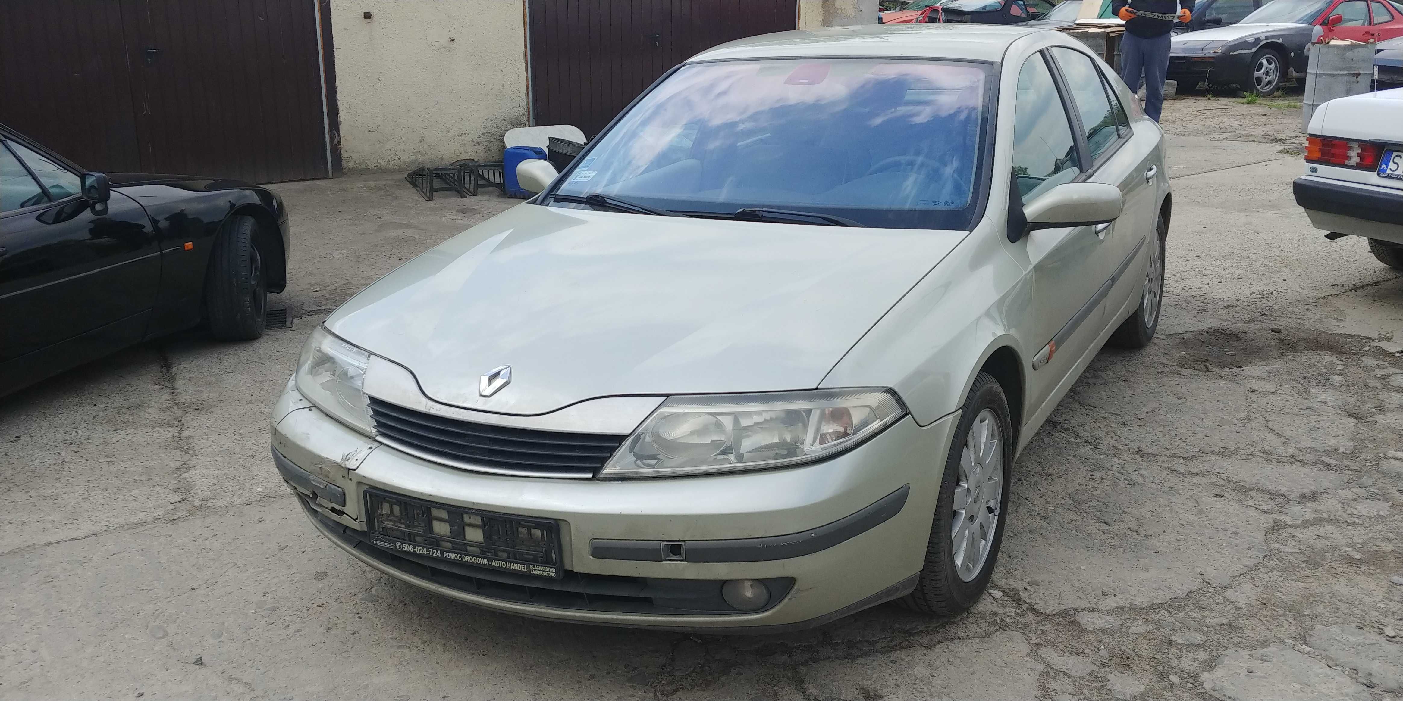 Renault Laguna II 2 Hathback 1.8 16V Maska Przód Lampy Zderzak Atrapa