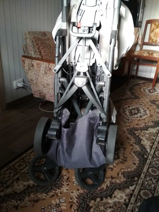 Дитяча коляска прогулочна Inglesina