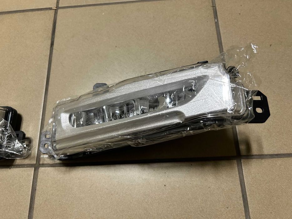 Противотуманки LED BMW X3 G01 X4 G02 63177412527 63177412528