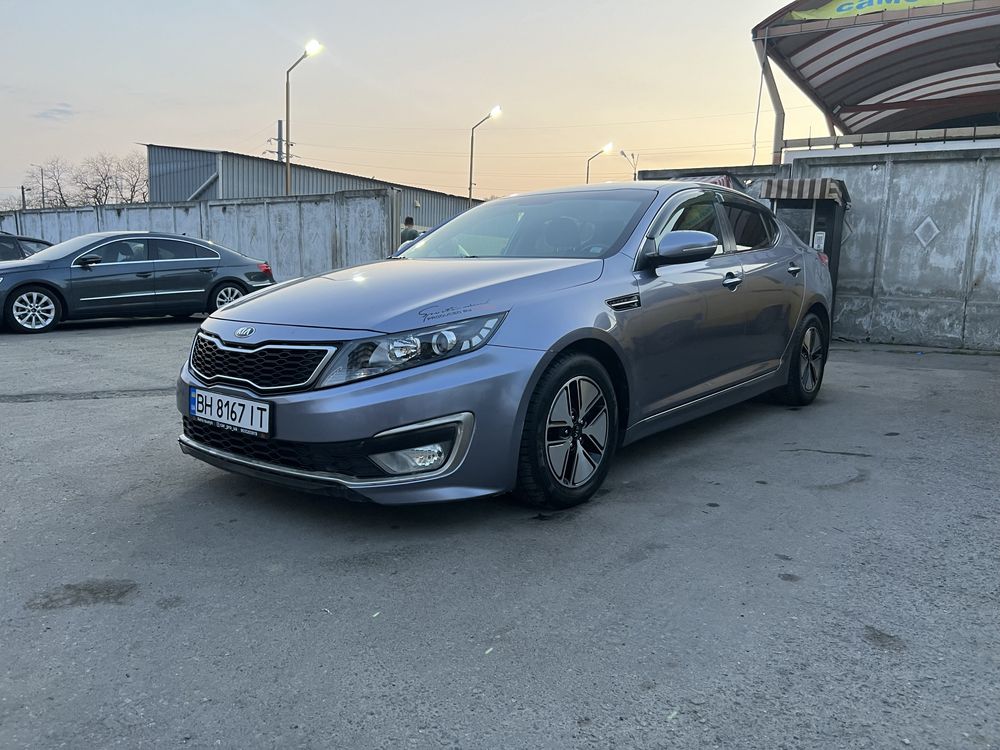 Продам Kia Optima Hybrid