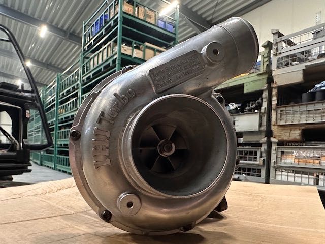 TURBO sprężarka international harvester nowa leżak