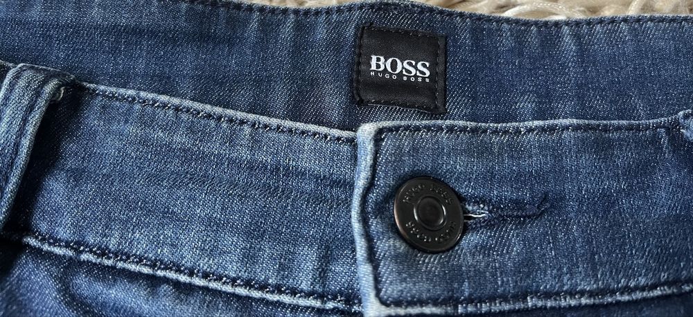 Calças de ganga de homem da Hugo Boss