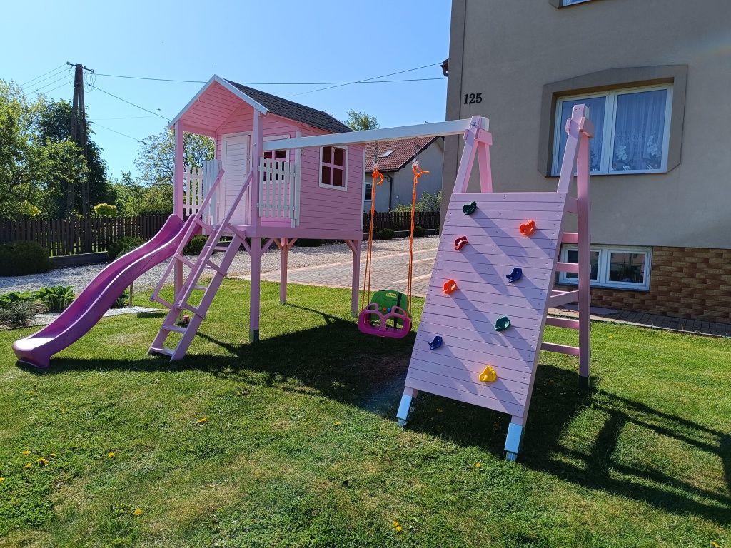 Domki dla dzieci . Plac zabaw dla dzieci