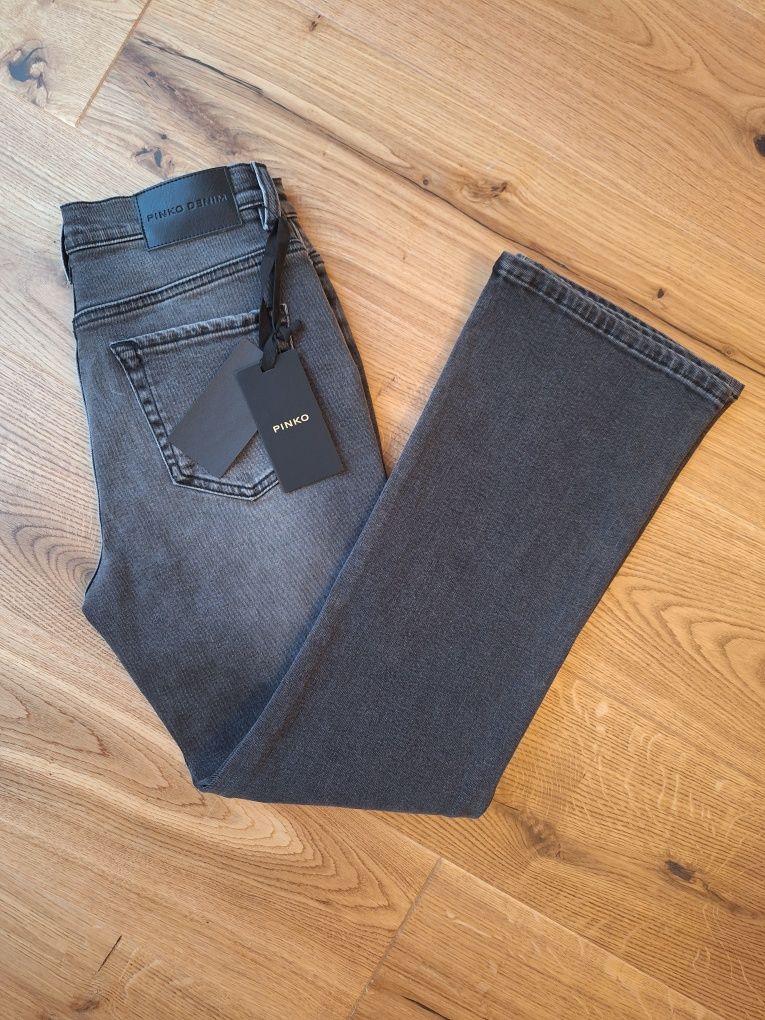 Pinko, Brenda Bootcut, damskie spodnie dżinsowe 7/8, r. 27