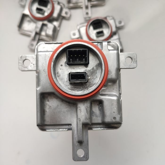 Блок розпалу  ксенон 8K0.941.597E