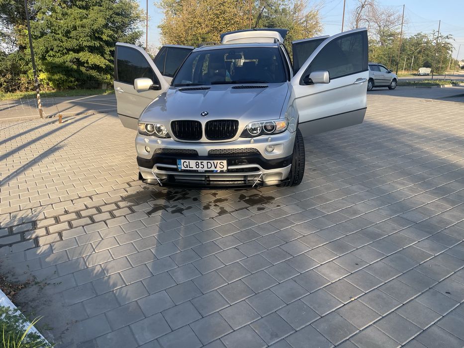 Продам bmw x5 e53