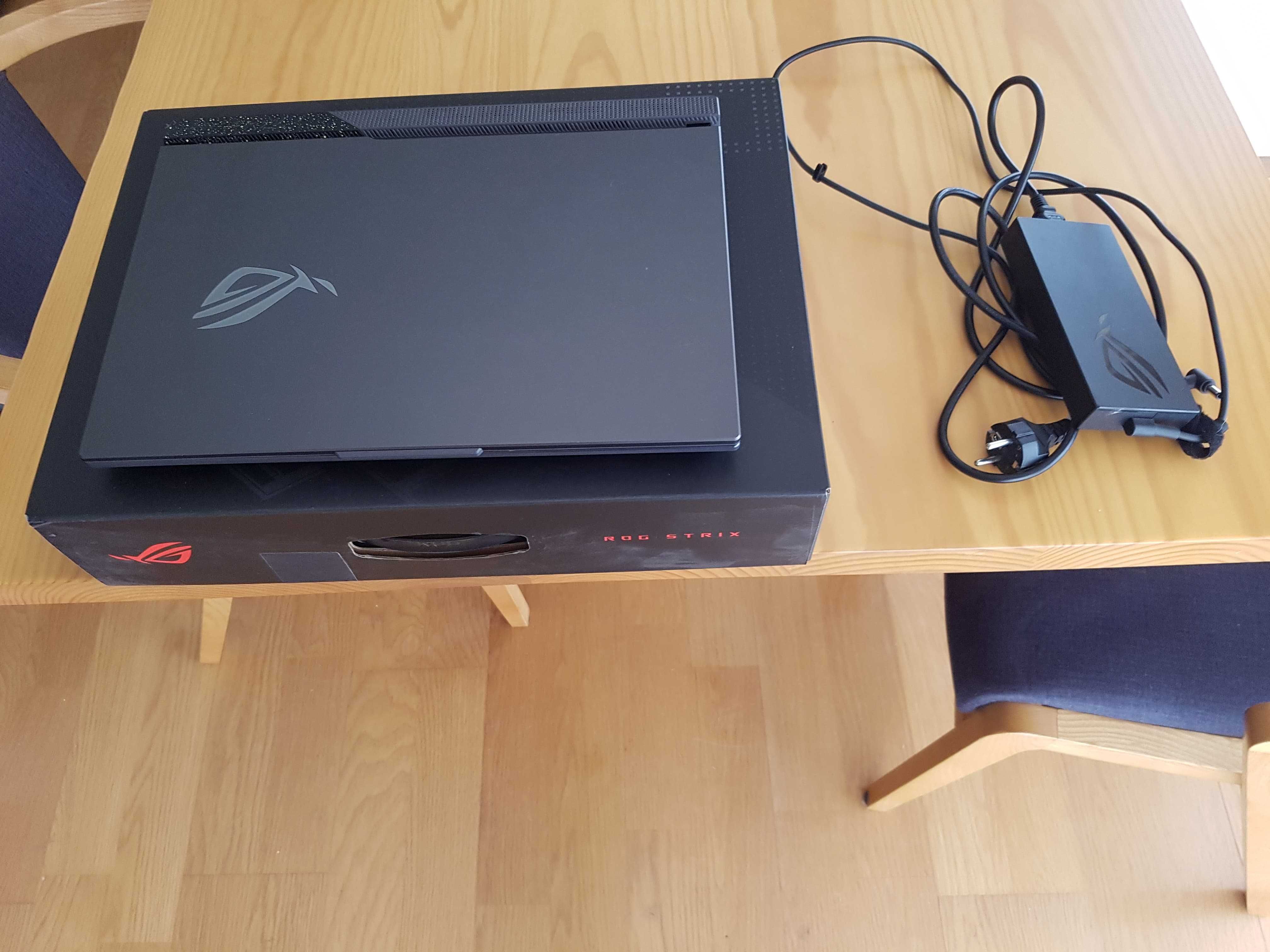 Asus ROG Strix G713P Ryzen 9 7045HX 1TB SSD 32GB rtx4060 8GB garantia