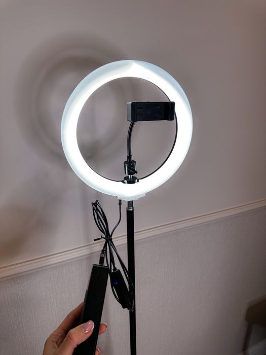 Lampa pierścieniowa 26 cm led ring okrągła do selfie nagrań makijażu