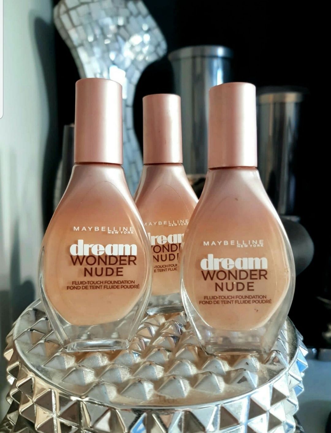 Maybelline Dream Wonder Nude podklad w płynie, nowy