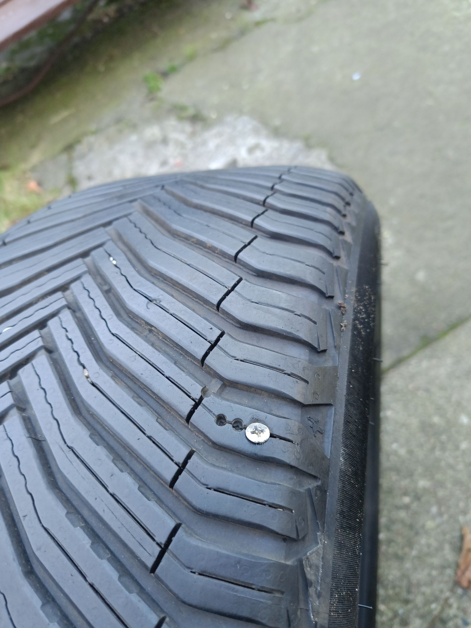 2szt Michelin Cross Climate 2 SUV 255/45/19 104H  2023rok