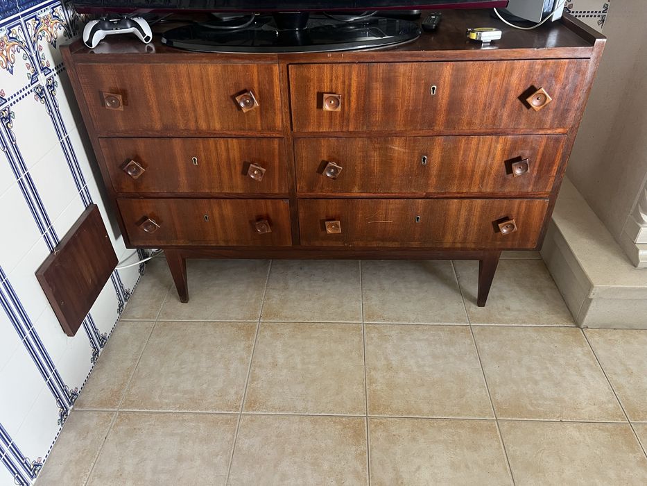 Movel vintage em madeira