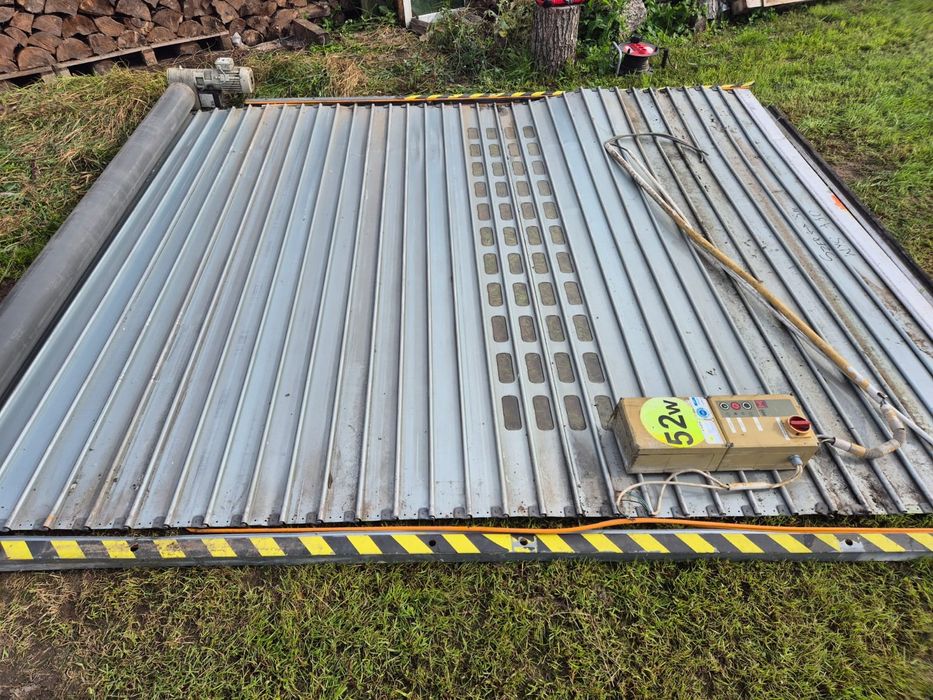 Brama garażowa Hermann rolowana elektryczna sprawna