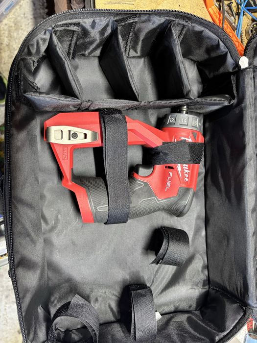 Шуруповерт Milwaukee m12 2505-20