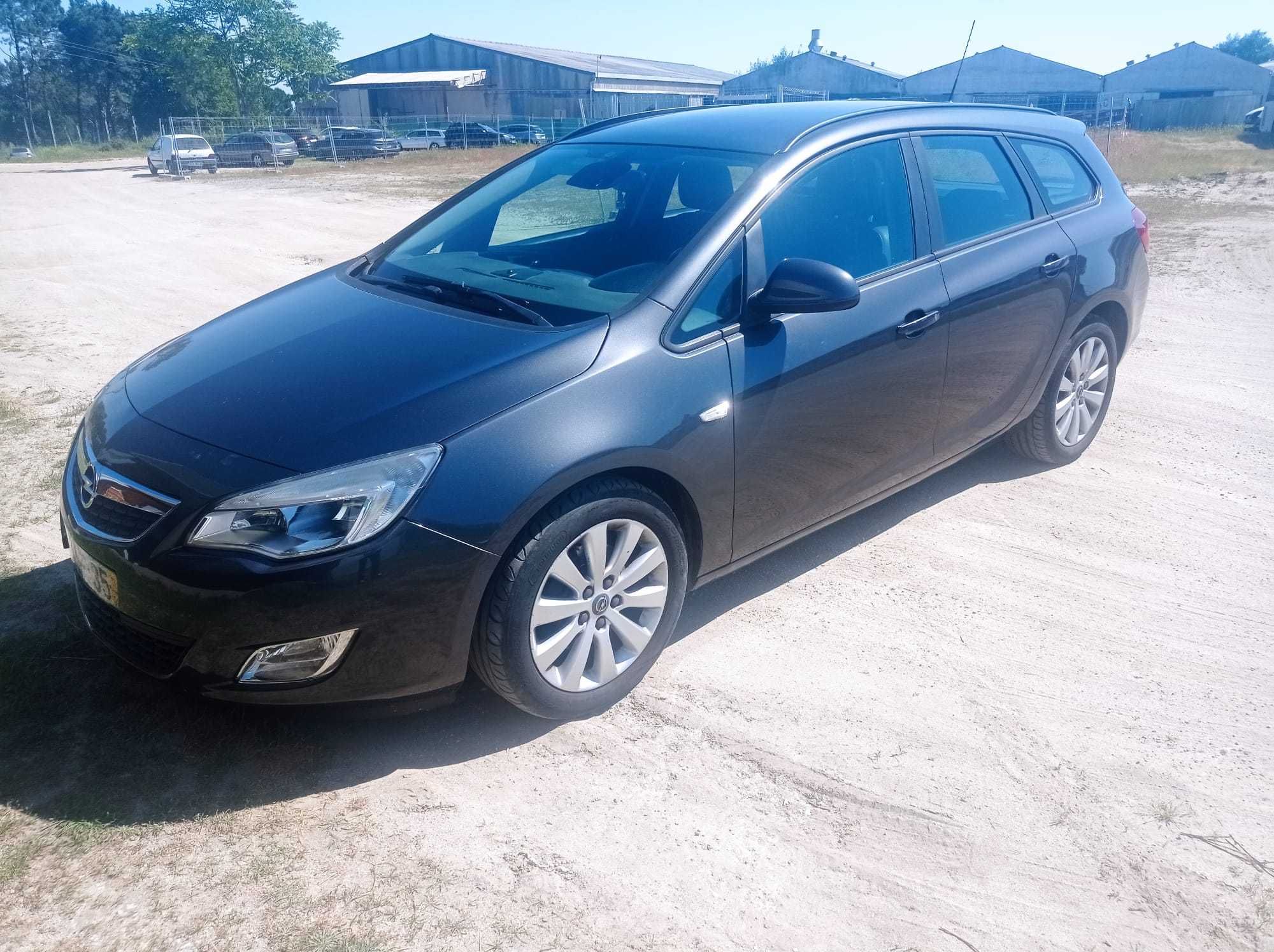 Opel Astra J SW 2011 1.6D 125CV