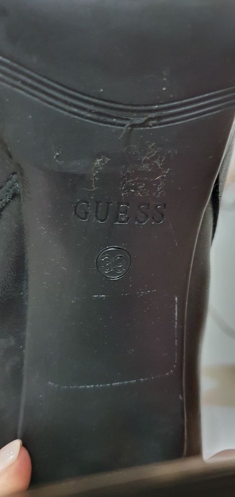 Botas de cano alto pretas da Guess nr39