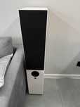 Kolumny Wilson Raptor 7 biale bdb stan