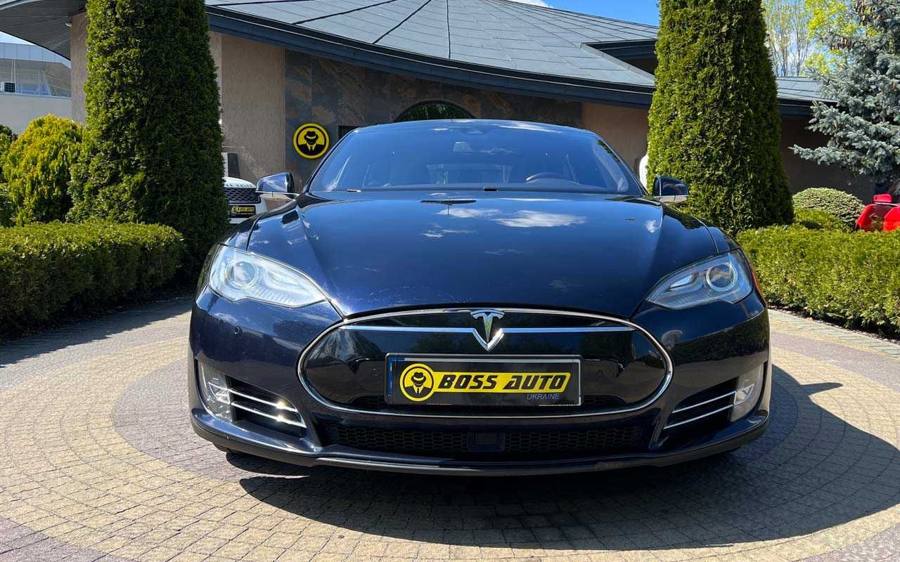 Tesla Model S 70D