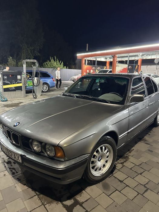 Продам бмв bmw e34