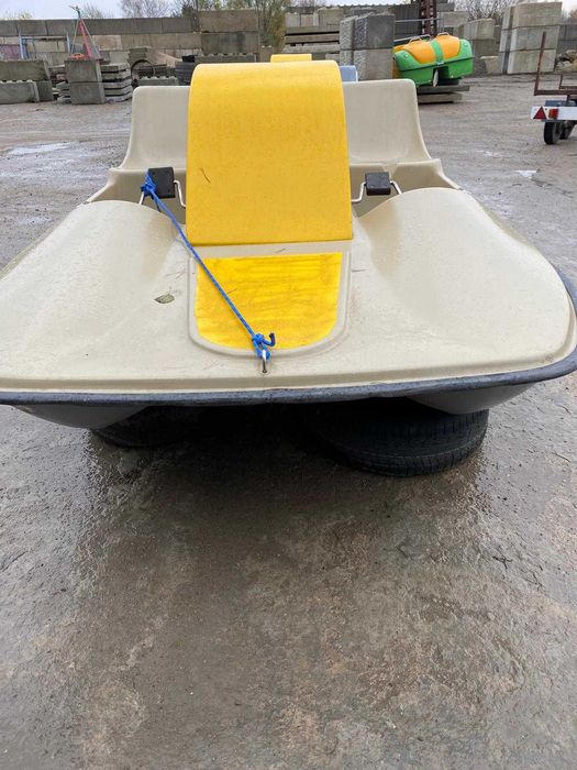 Rower wodny typu  BRDA  4 os.