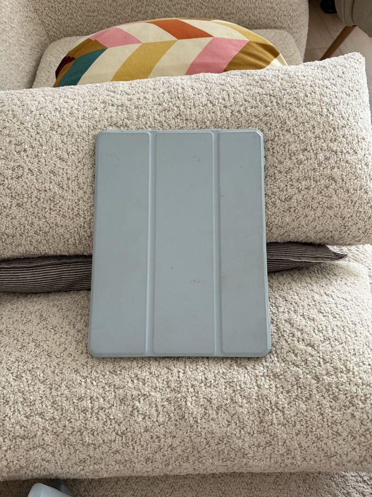 iPad Air 4. generacji (64 GB, Wi-Fi) – świetny stan