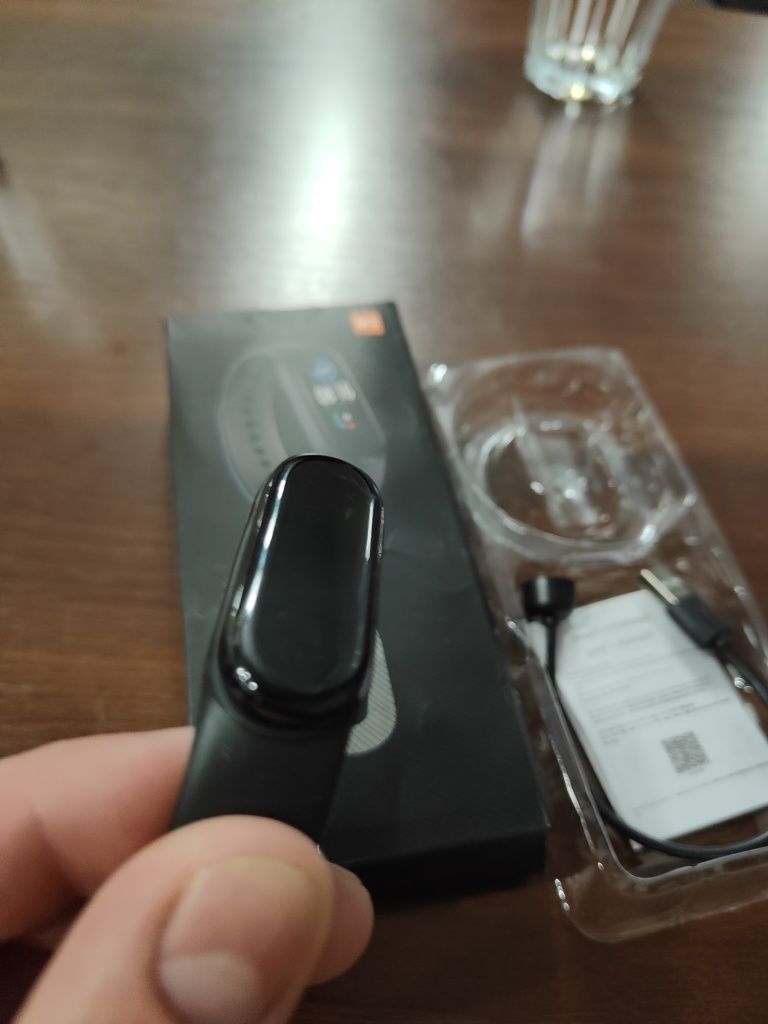 Smartband / smartwatch / NIE XIAOMI / nowy!