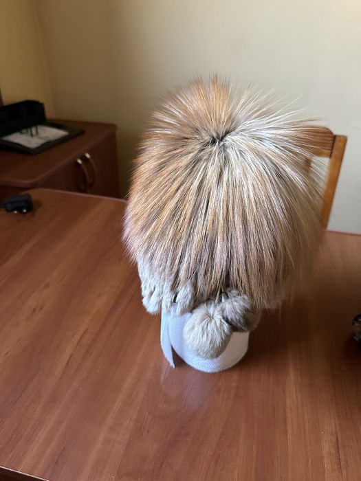 Натуральна шапка