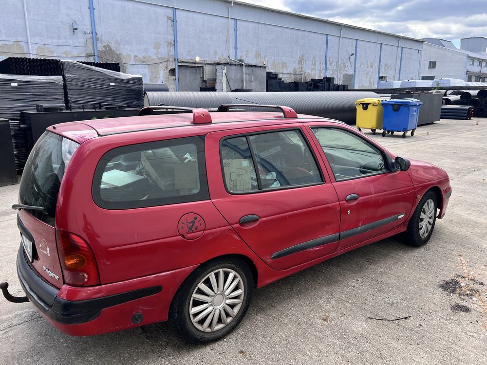 Renoult megane combi lpg 2001 piaseczno
