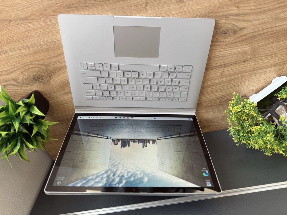 Surface book 3 Gen 15" 3k Сенсорний ! -16/256 SSD i7 GTX 1660Ti 6 Gb~