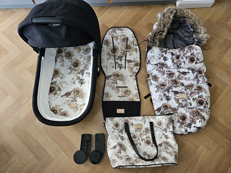 Wózek Cybex Gazelle S, podwójny/rok po roku, gondola + 2 siedziska