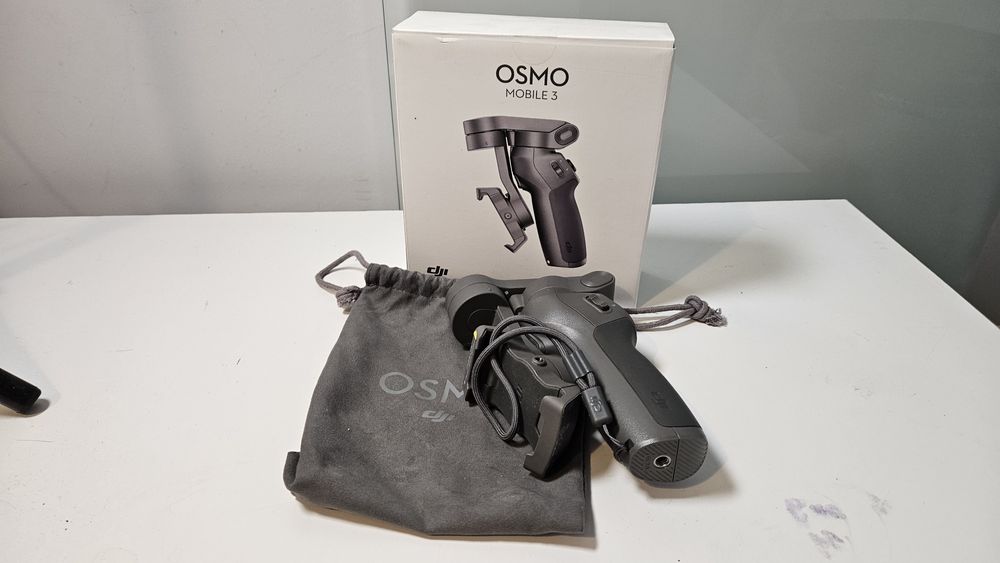 DJI Osmo Mobile 3 Gimbal