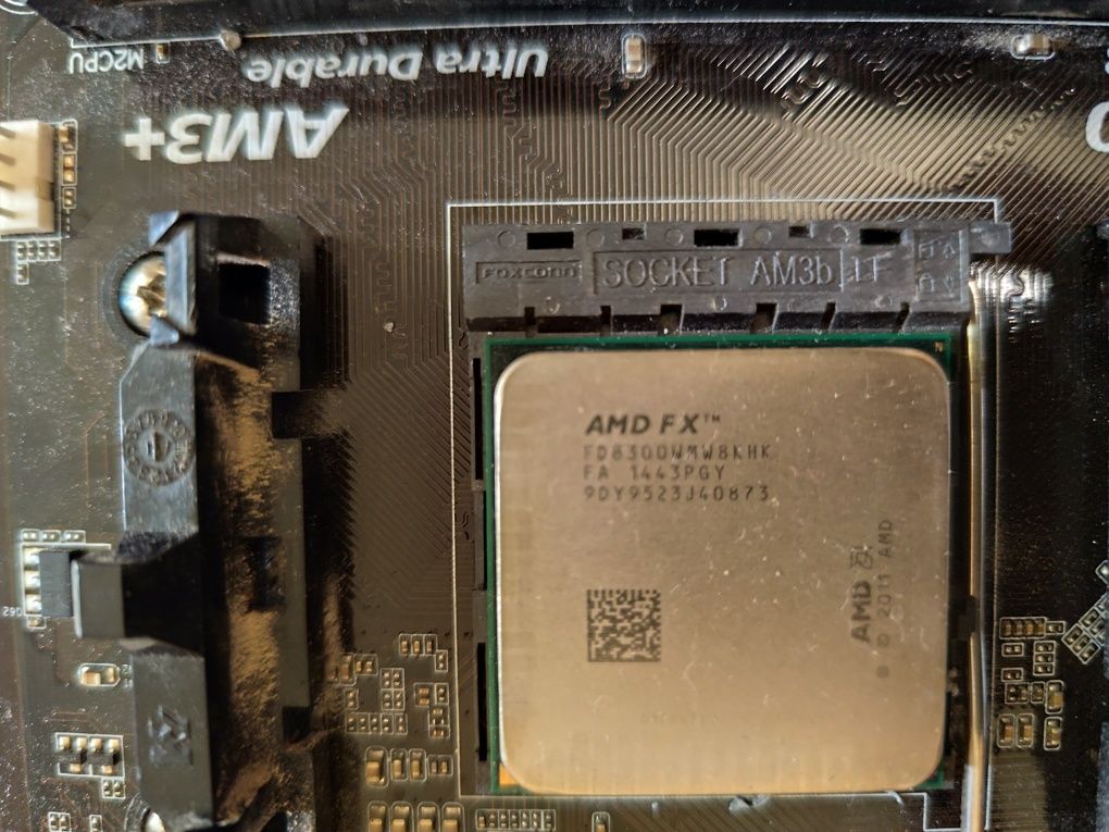 Комплект: материнская плата Gigabyte GA-970A-DS3P FX+ОЗУ+Процессор
