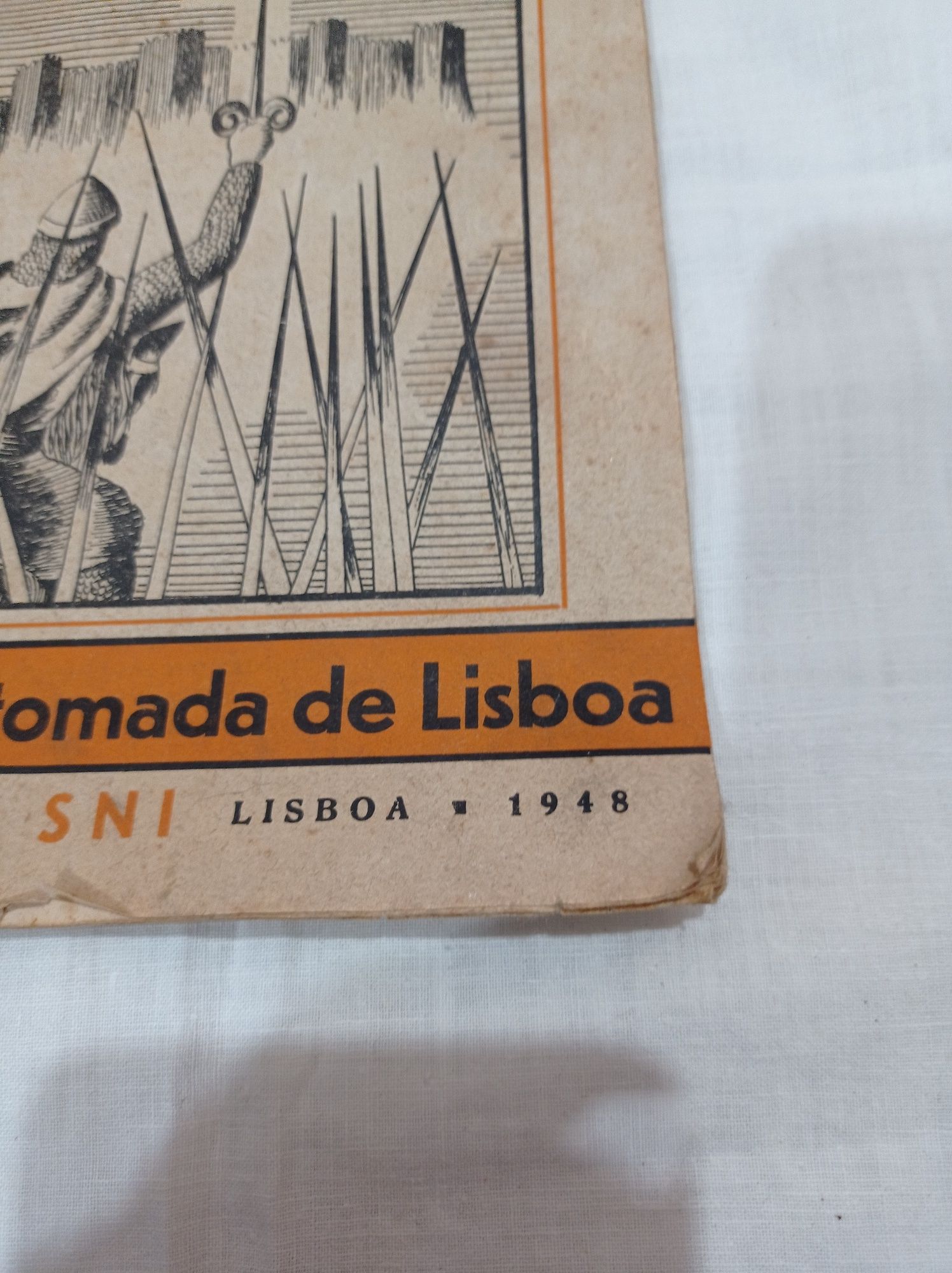 Antigo livro escolar