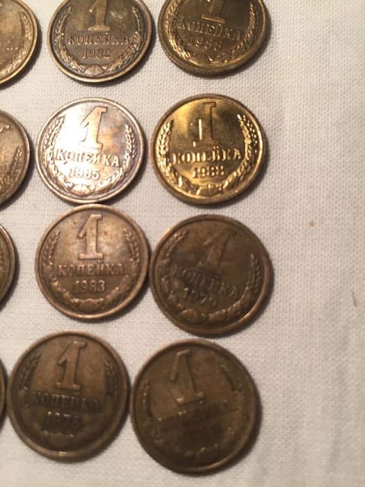 Продам Монеты мелкие
