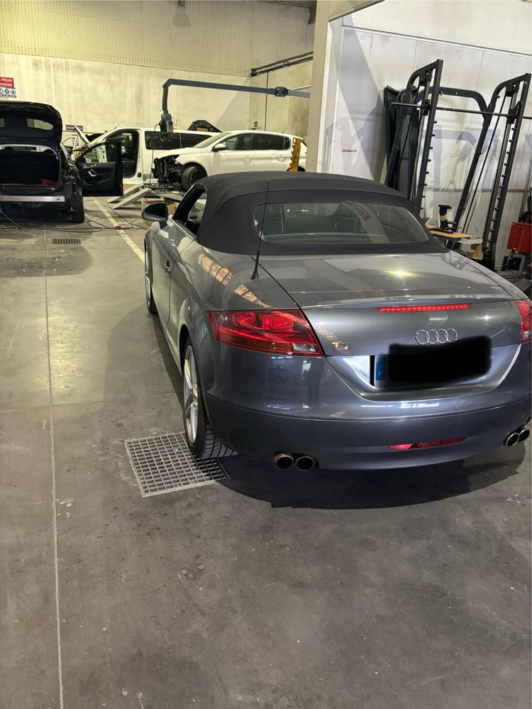 Vendo audi tt 2010