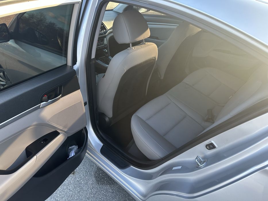 Hyundai Elantra 2016 2.0 акпп