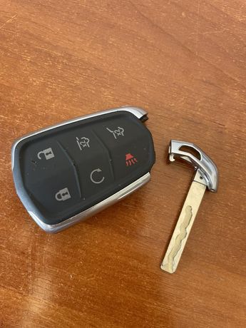 Смарт ключ Cadillac Escalade ID: HYQ2AB