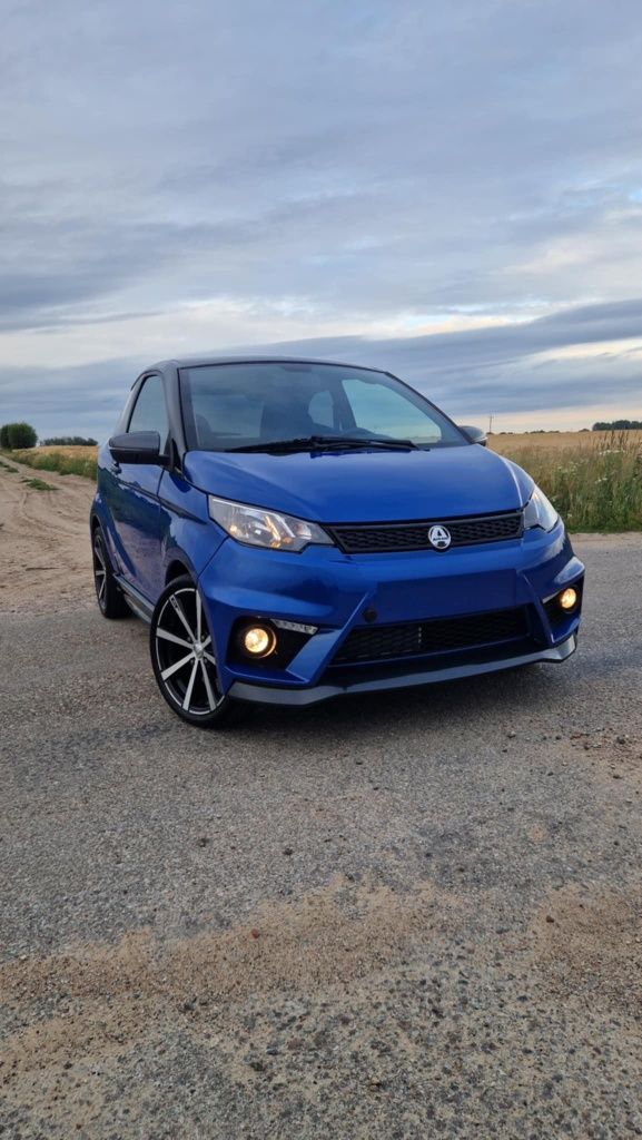 Aixam Coupe GTI 2019 L6e Kamera cofania ABS Super stan Microcar Ligier