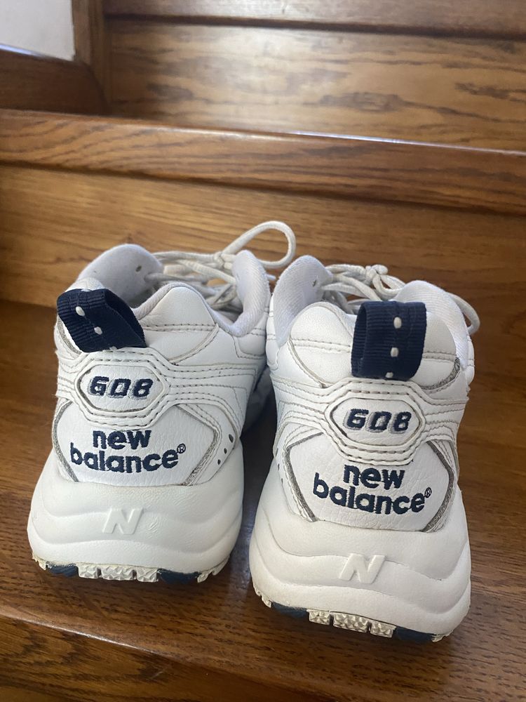 New Balance 608 Sneakersy niskie