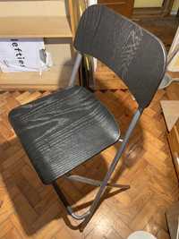 Várias cadeiras para venda