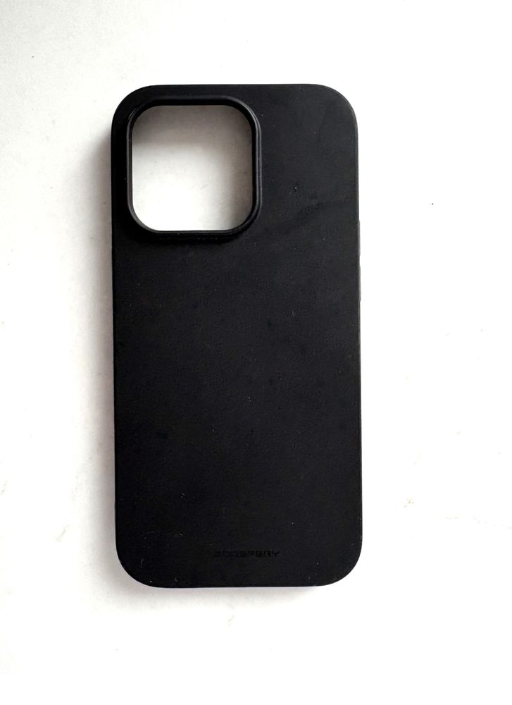 Czarne etui silikonowe do iPhone 15 Pro Goospery