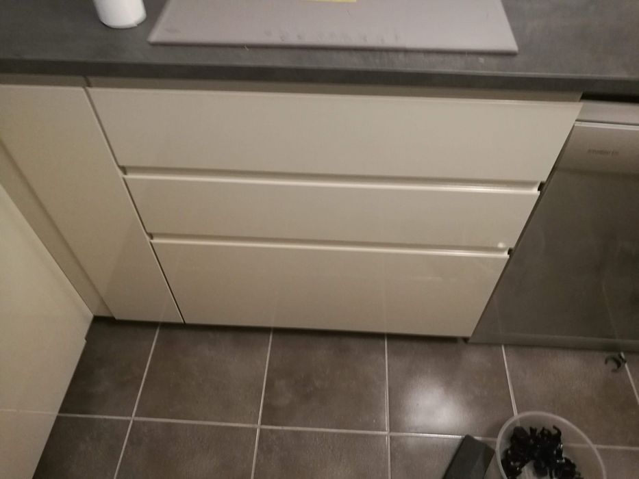 Meble kuchenne Ikea z wyposażeniem