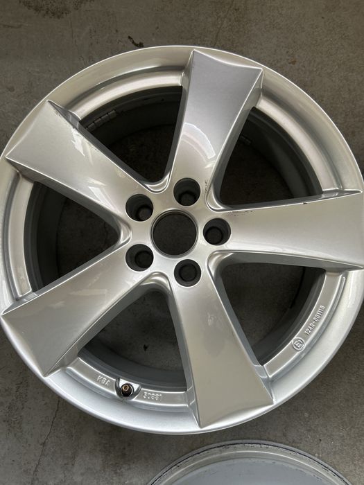 Felgi ford kuga 18’