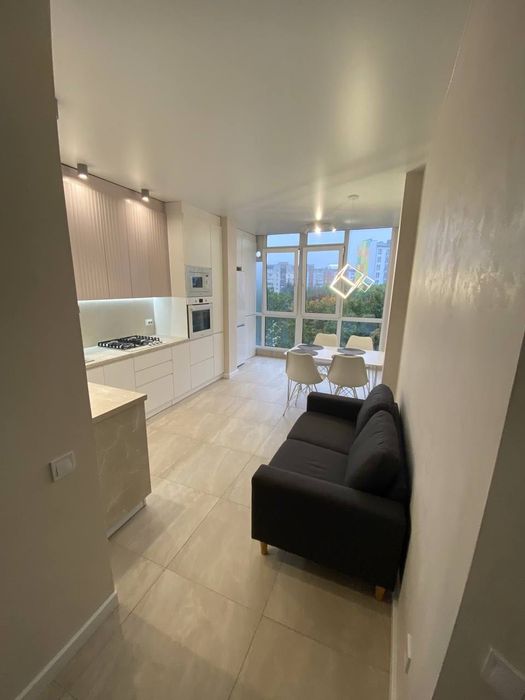 Оренда стильної 1 км квартири в затишному районі міста