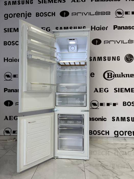 Холодильник Samsung RB31FSRNDWW NoFrost