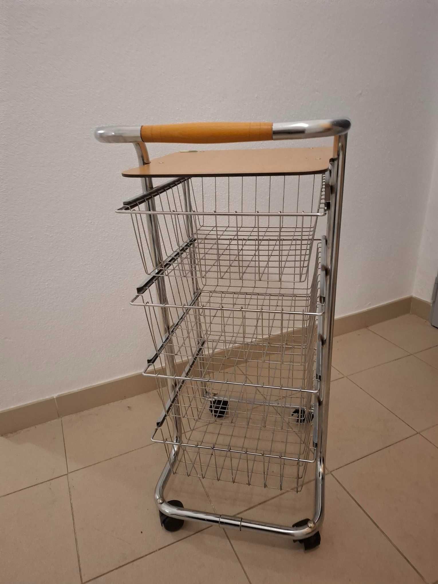 Carrinho de Cozinha