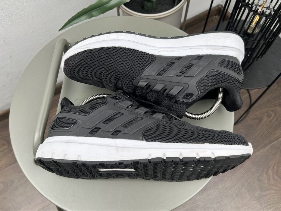 Оригінал! Кросівки Adidas Energy Cloud 43 розмір М06125