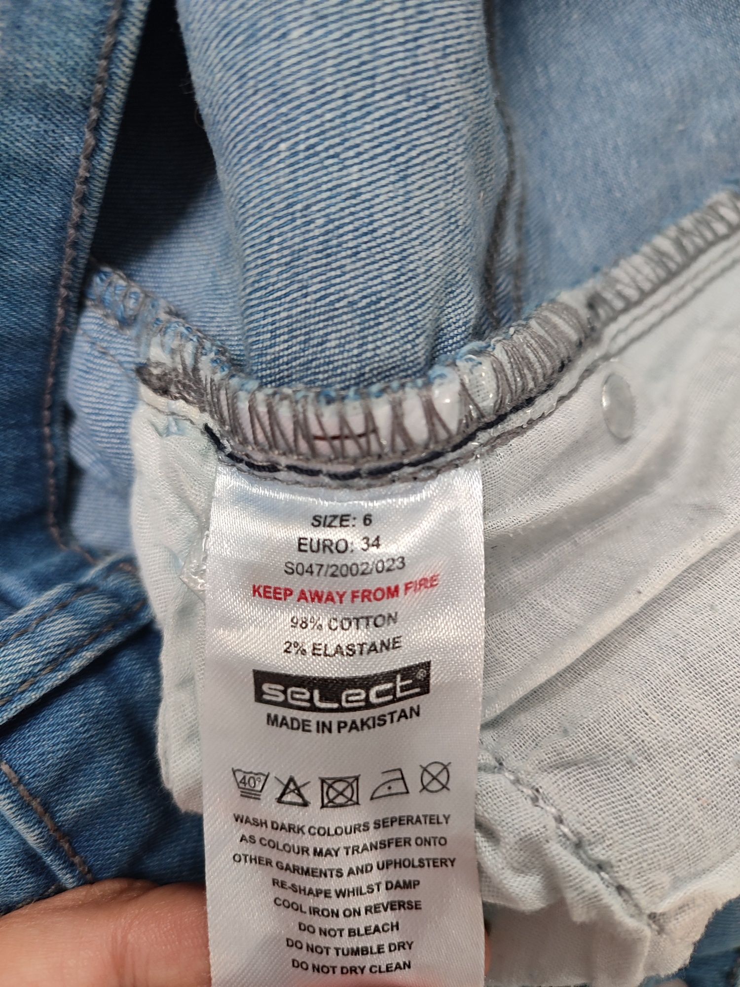 Select 34 XS spodnie damskie jeansowe dżinsy rurki dziury elastan